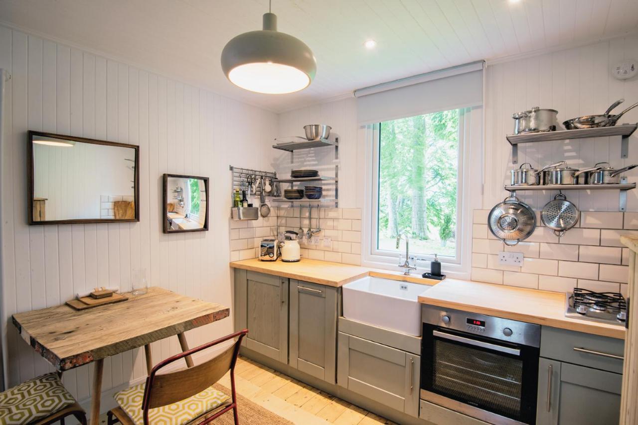 Tin Cabin In Peaceful Angus Glen Glenogil Extérieur photo