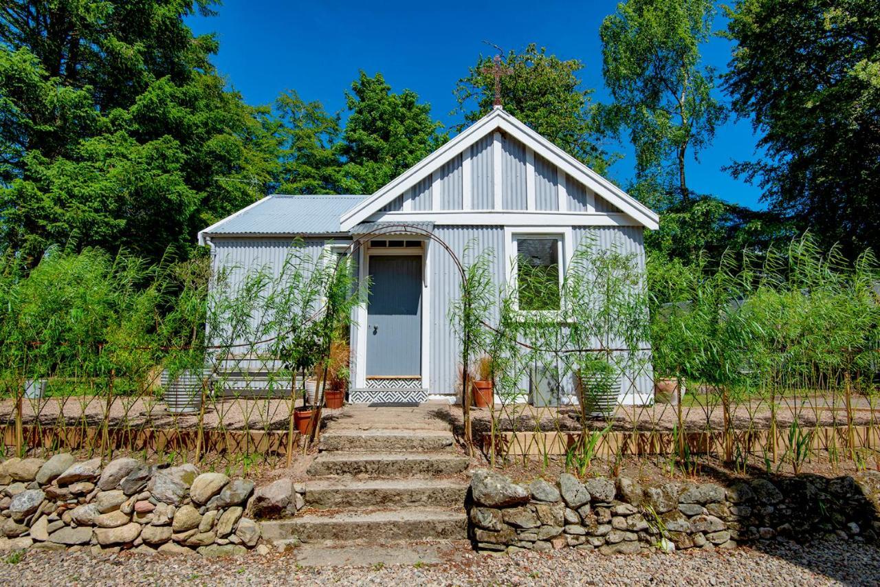 Tin Cabin In Peaceful Angus Glen Glenogil Extérieur photo
